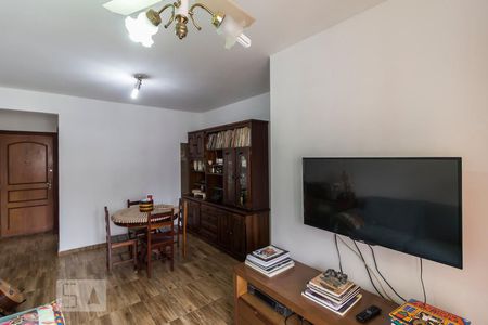 Sala de apartamento para alugar com 3 quartos, 72m² em Vila Pompéia, São Paulo