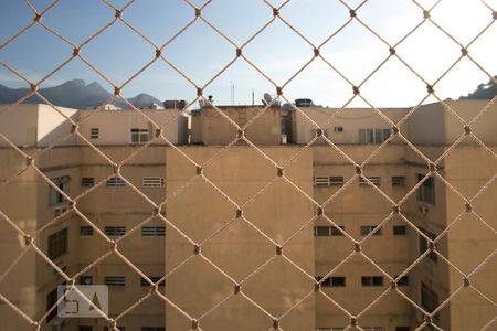 Vista quarto 2 de apartamento para alugar com 2 quartos, 70m² em Vila Isabel, Rio de Janeiro