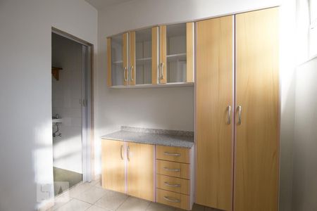 Apartamento para alugar com 70m², 2 quartos e 1 vagaQuarto de serviço