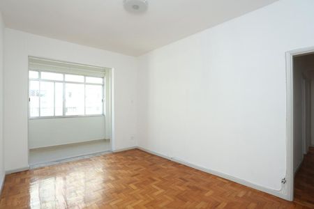 Apartamento à venda com 110m², 3 quartos e sem vagaSala