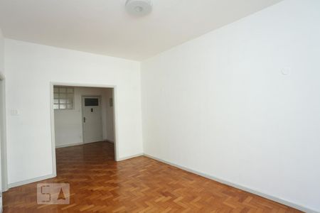 Apartamento à venda com 110m², 3 quartos e sem vagaSala