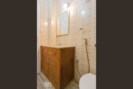 Banheiro de apartamento para alugar com 2 quartos, 68m² em Tijuca, Rio de Janeiro