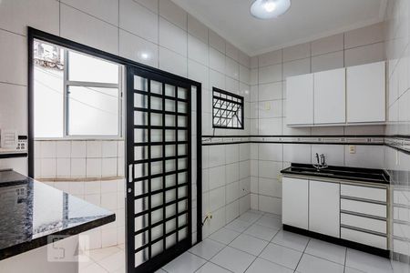 Apartamento à venda com 70m², 2 quartos e 1 vagaCozinha
