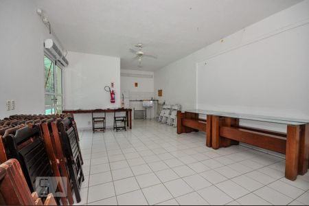 Salão de Festas de apartamento para alugar com 2 quartos, 54m² em Jacarepaguá, Rio de Janeiro