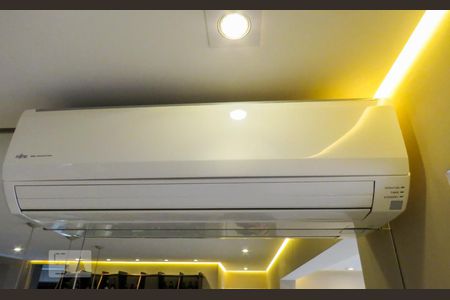 Sala de apartamento para alugar com 2 quartos, 88m² em Vila Nova Conceição, São Paulo