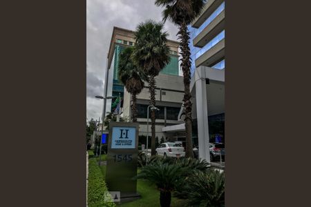 Apartamento para alugar com 88m², 2 quartos e 2 vagas Apartamento para alugar com 88m², 2 quartos e 2 vagasFachada