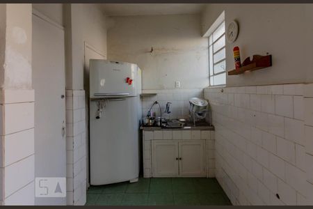 Cozinha de apartamento para alugar com 1 quarto, 43m² em Serra, Belo Horizonte