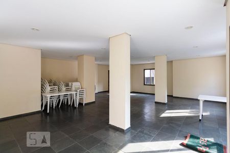 Apartamento à venda com 75m², 3 quartos e 2 vagasSalão de festas