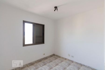 Apartamento à venda com 75m², 3 quartos e 2 vagasQuarto 2