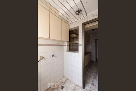 Apartamento à venda com 75m², 3 quartos e 2 vagasÁrea de serviço