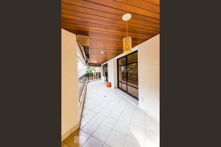 Varanda de apartamento à venda com 5 quartos, 398m² em Cambuí, Campinas