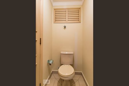 Apartamento à venda com 398m², 5 quartos e sem vagaLavabo