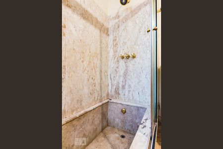 Apartamento à venda com 398m², 5 quartos e sem vagaBanheiro