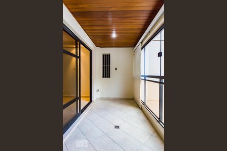 Apartamento à venda com 398m², 5 quartos e sem vagaVaranda