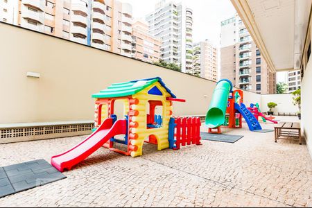 Apartamento à venda com 398m², 5 quartos e sem vagaÁrea Comum - Playground