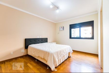 Apartamento à venda com 398m², 5 quartos e sem vagaSuíte 3