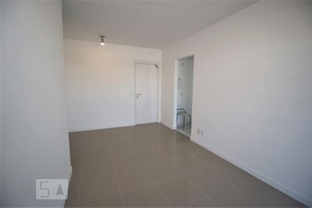 Sala de apartamento à venda com 2 quartos, 70m² em Curicica - Jacarepaguá, Rio de Janeiro