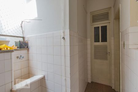 Apartamento à venda com 73m², 2 quartos e 1 vaga Apartamento à venda com 73m², 2 quartos e 1 vagaÁrea de Serviço