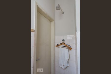 Apartamento à venda com 73m², 2 quartos e 1 vaga Apartamento à venda com 73m², 2 quartos e 1 vagaBanheiro de Serviço