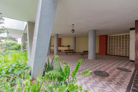 Apartamento à venda com 73m², 2 quartos e 1 vaga Apartamento à venda com 73m², 2 quartos e 1 vagaEntrada
