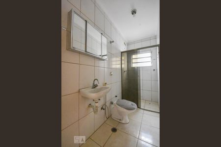 Casa à venda com 100m², 2 quartos e 1 vaga Casa à venda com 100m², 2 quartos e 1 vagaBanheiro
