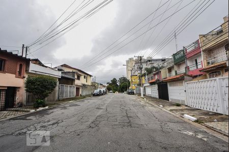 Casa à venda com 100m², 2 quartos e 1 vaga Casa à venda com 100m², 2 quartos e 1 vagaRua