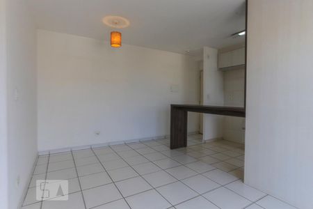 Sala de apartamento para alugar com 2 quartos, 50m² em Vila Moinho Velho, São Paulo