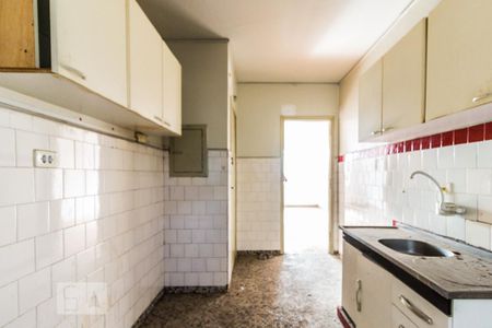 Apartamento para alugar com 120m², 3 quartos e sem vagaCozinha