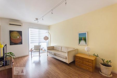 Sala de apartamento para alugar com 2 quartos, 58m² em Vila Olímpia, São Paulo