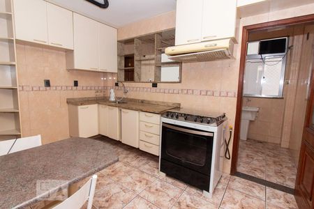 Apartamento à venda com 128m², 3 quartos e 2 vagasCozinha