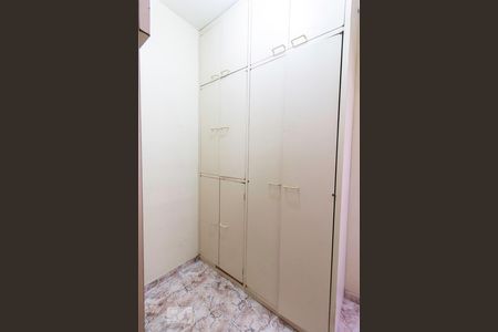 Apartamento à venda com 128m², 3 quartos e 2 vagasQuarto de serviço