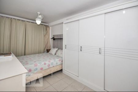 Apartamento à venda com 68m², 2 quartos e 1 vagaSuíte