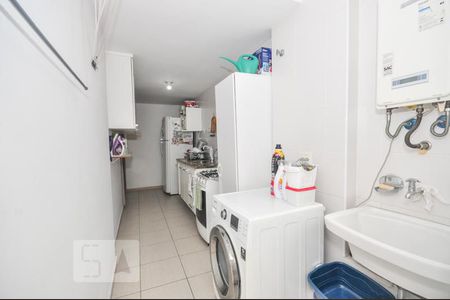 Apartamento à venda com 68m², 2 quartos e 1 vagaCozinha e Área de Serviço