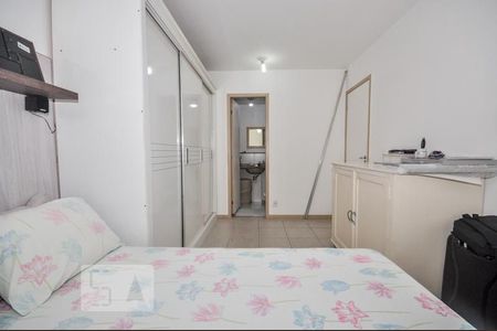 Apartamento à venda com 68m², 2 quartos e 1 vagaSuíte