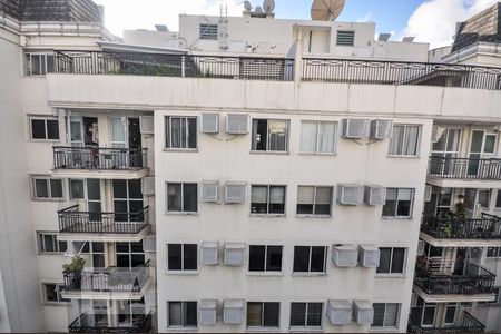 Apartamento à venda com 68m², 2 quartos e 1 vagaVaranda