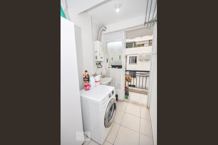Apartamento à venda com 68m², 2 quartos e 1 vagaCozinha e Área de Serviço