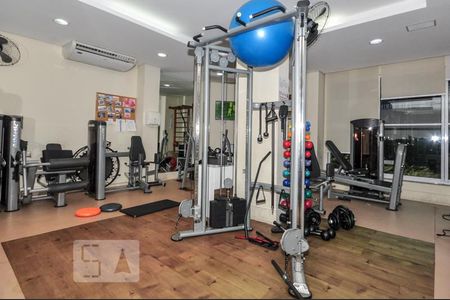 Apartamento à venda com 68m², 2 quartos e 1 vagaAcademia