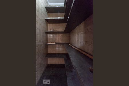 Casa para alugar com 350m², 5 quartos e sem vaga Casa para alugar com 350m², 5 quartos e sem vagaCozinha Despensa