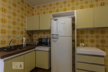 Apartamento à venda com 85m², 2 quartos e 2 vagas Apartamento à venda com 85m², 2 quartos e 2 vagasCozinha