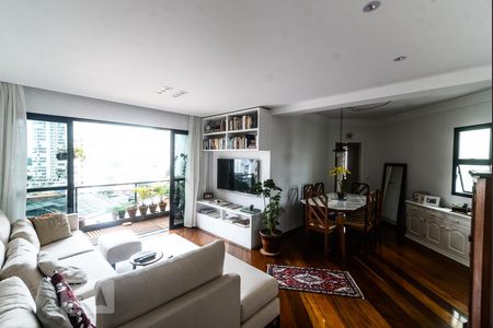 Sala de apartamento à venda com 3 quartos, 113m² em Mooca, São Paulo