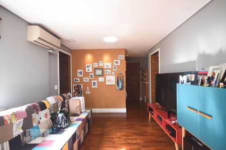 Apartamento para alugar com 256m², 3 quartos e 4 vagas Apartamento para alugar com 256m², 3 quartos e 4 vagasSala de tv