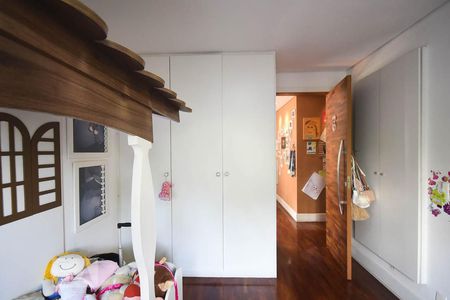 Apartamento para alugar com 256m², 3 quartos e 4 vagas Apartamento para alugar com 256m², 3 quartos e 4 vagasSuíte 1