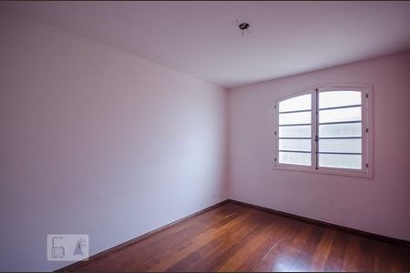 Casa à venda com 400m², 4 quartos e 5 vagasQUARTO 4