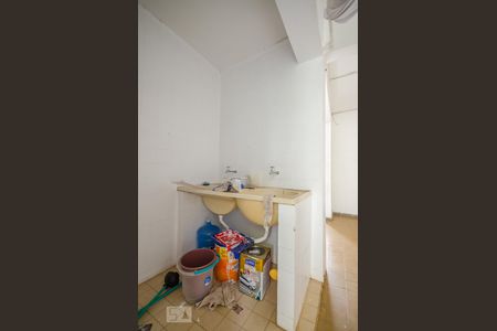 Casa à venda com 400m², 4 quartos e 5 vagasÁREA DE SERVIÇO