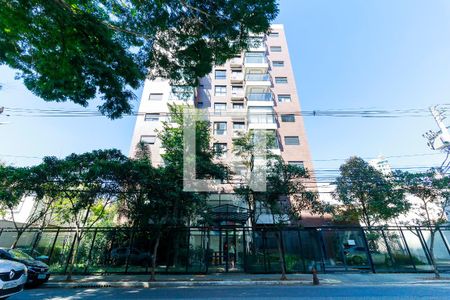 Studio para alugar com 32m², 0 quarto e 1 vaga Studio para alugar com 32m², 0 quarto e 1 vagaFachada