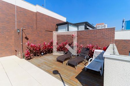 Studio para alugar com 32m², 0 quarto e 1 vaga Studio para alugar com 32m², 0 quarto e 1 vagaPiscina