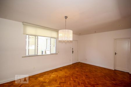 Sala de apartamento à venda com 3 quartos, 140m² em Leme, Rio de Janeiro