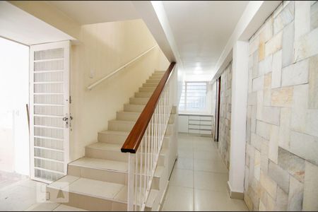 Sala - andar inferior de casa à venda com 3 quartos, 200m² em Jardim do Trevo, Campinas