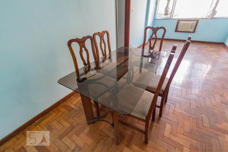 Sala de apartamento para alugar com 3 quartos, 110m² em Tijuca, Rio de Janeiro