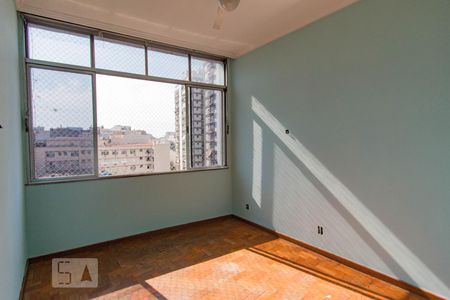 Apartamento para alugar com 110m², 3 quartos e sem vagaQuarto 2